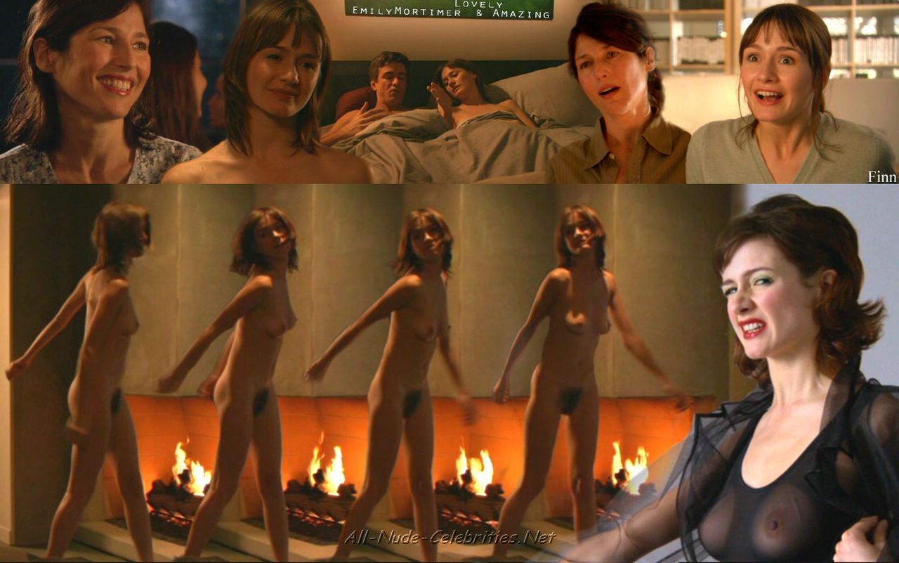 Emily mortimer pussy — photo 1