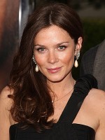 Anna Friel