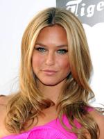 Bar Refaeli