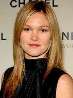 Julia Stiles